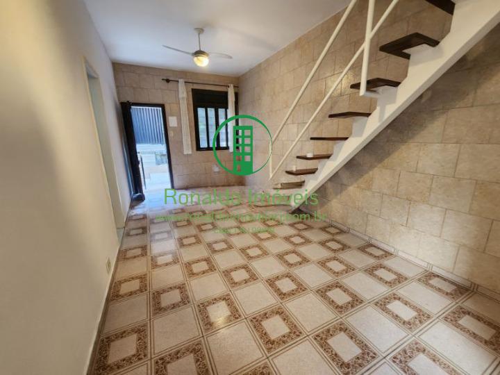 Casa de 4 quartos, no bairro Catete, em Rio de Janeiro | Eu Corretor