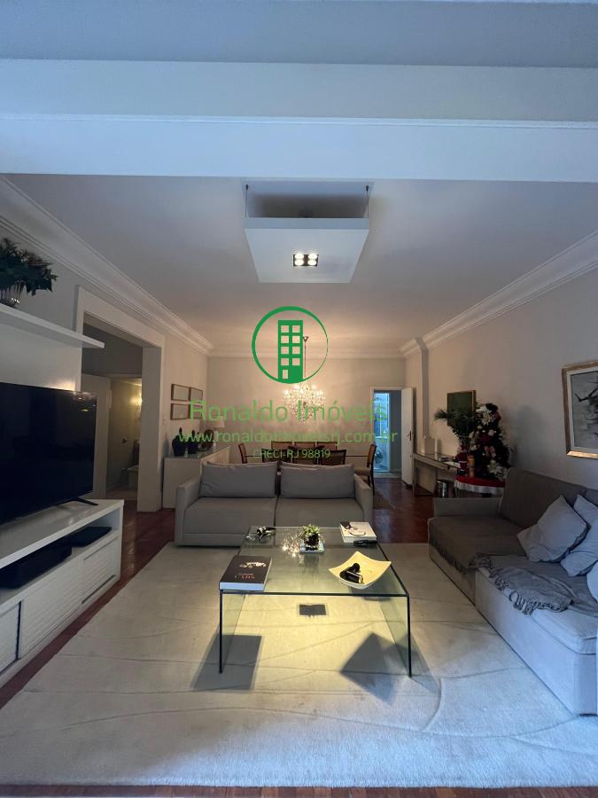 Apartamento de 3 quartos, no bairro Laranjeiras, em Rio de Janeiro | Eu Corretor